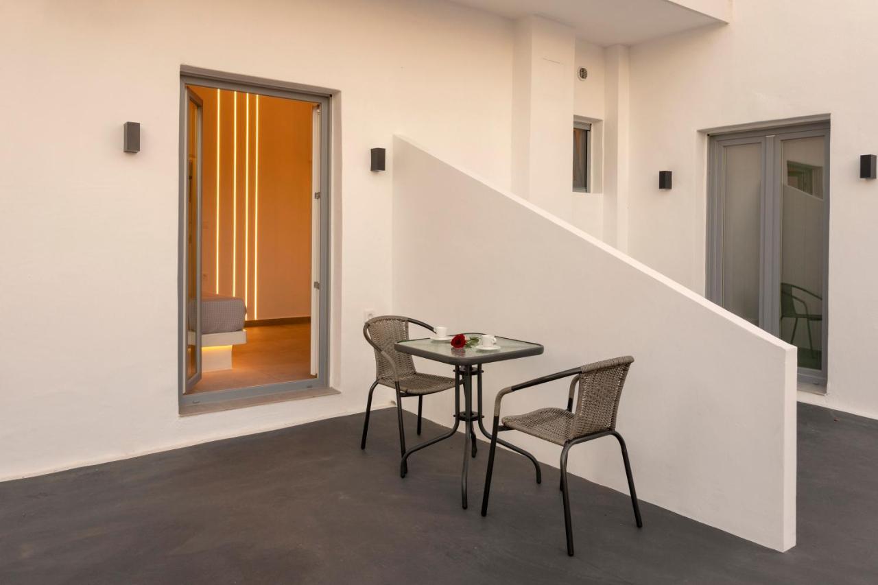 Linea Luxury Suites Fira  Extérieur photo
