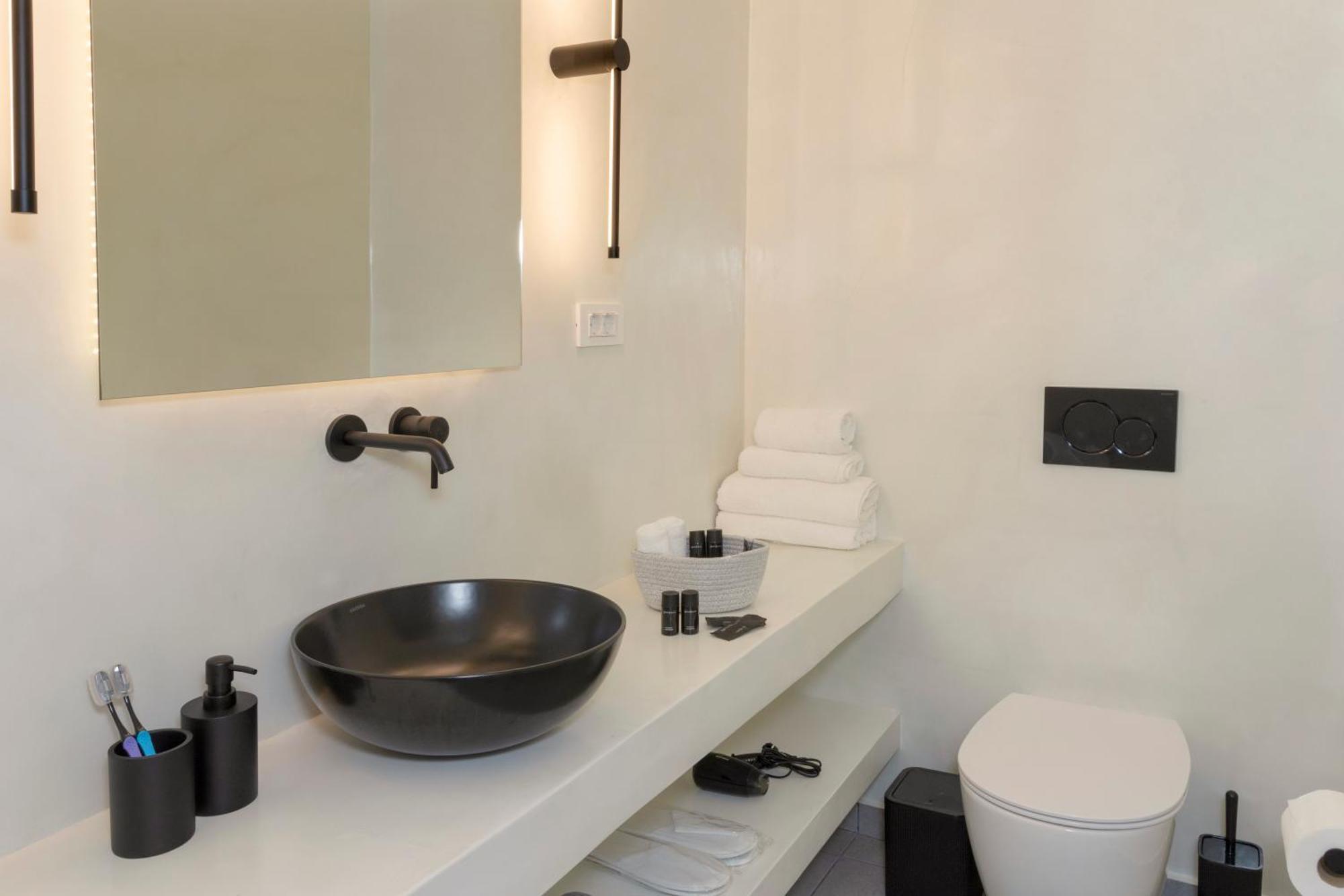 Linea Luxury Suites Fira  Extérieur photo